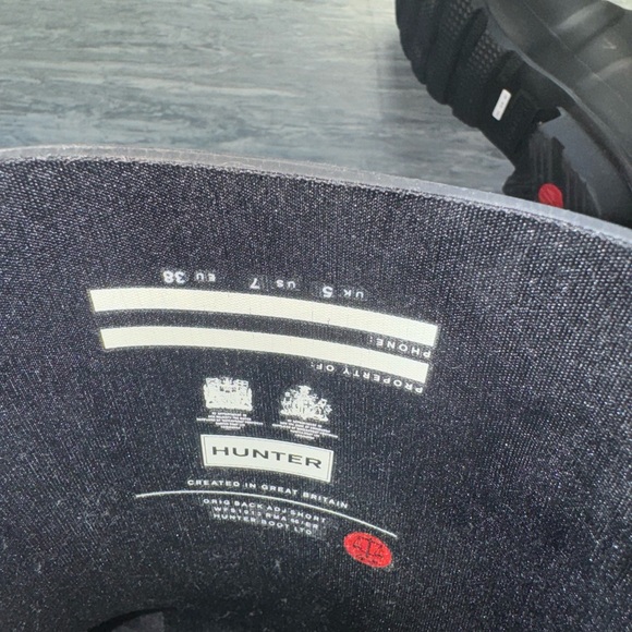 NWOT Black Hunter Rain Boots - Picture 5 of 5